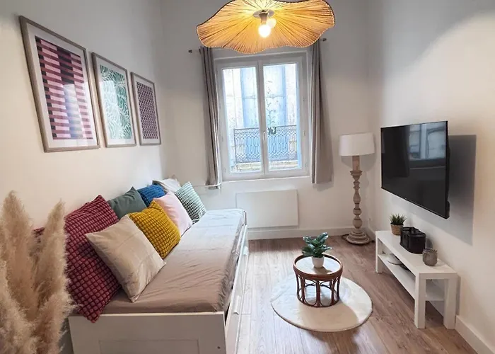 Sylou - Centre Historique, 4 Personnes, Climatisation, Netflix, Comedie, Tramway, Gare Lägenhet